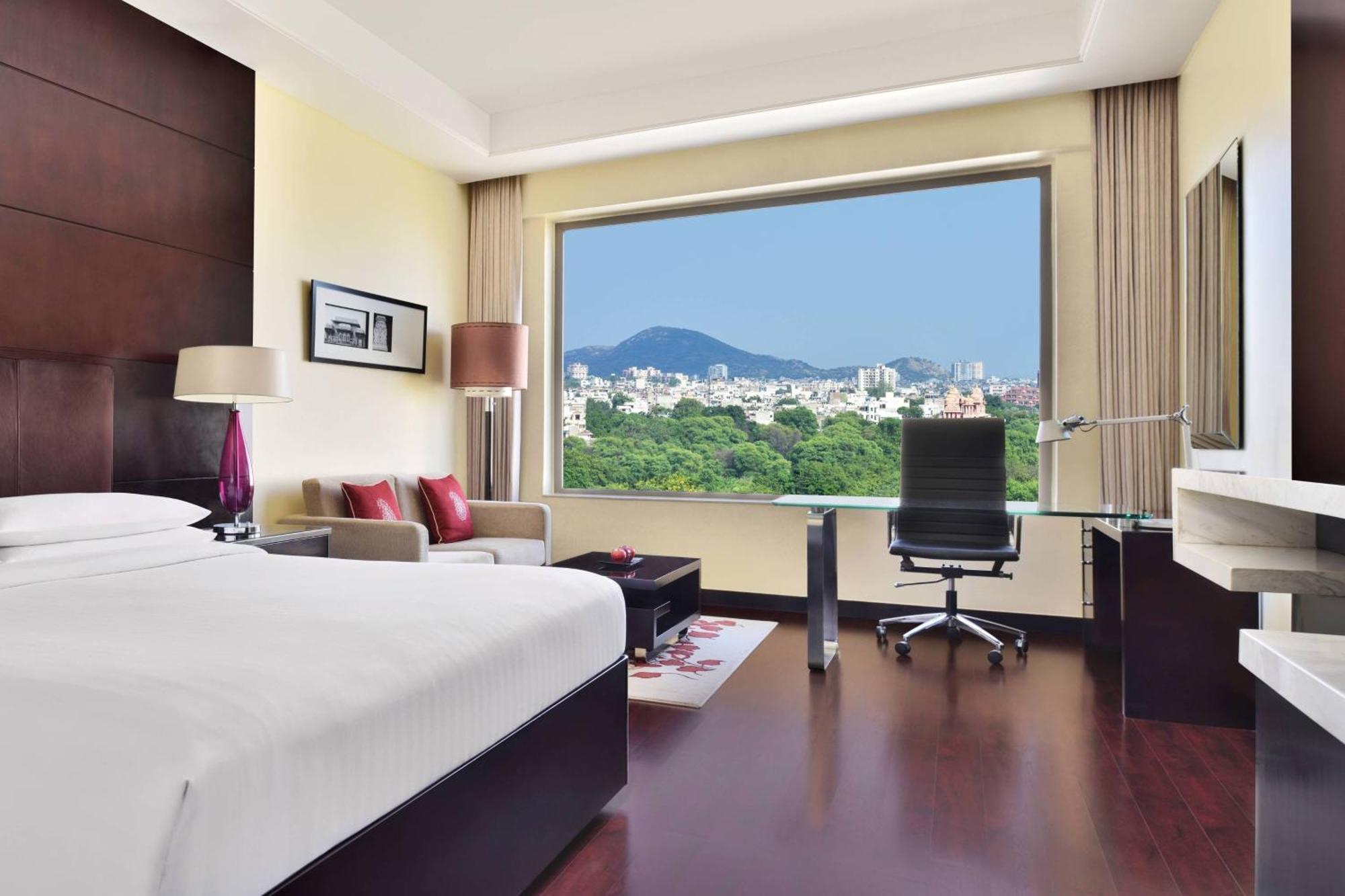Jaipur Marriott Hotel Екстериор снимка